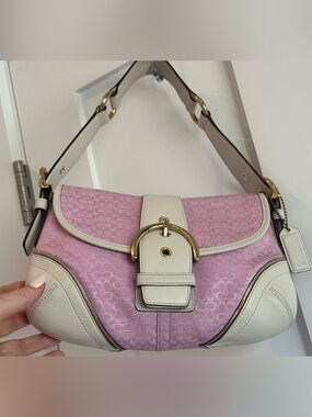 Vintage Y2K Coach Pink Signature SoHo Flap